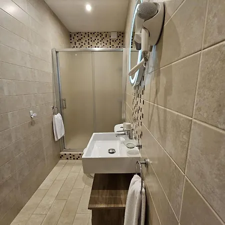Promenade Iii Apartment