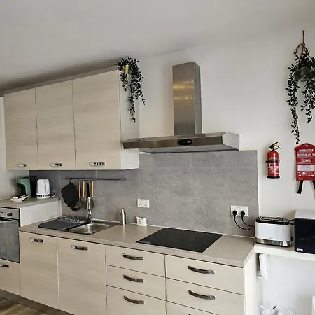 Promenade Iii Apartment